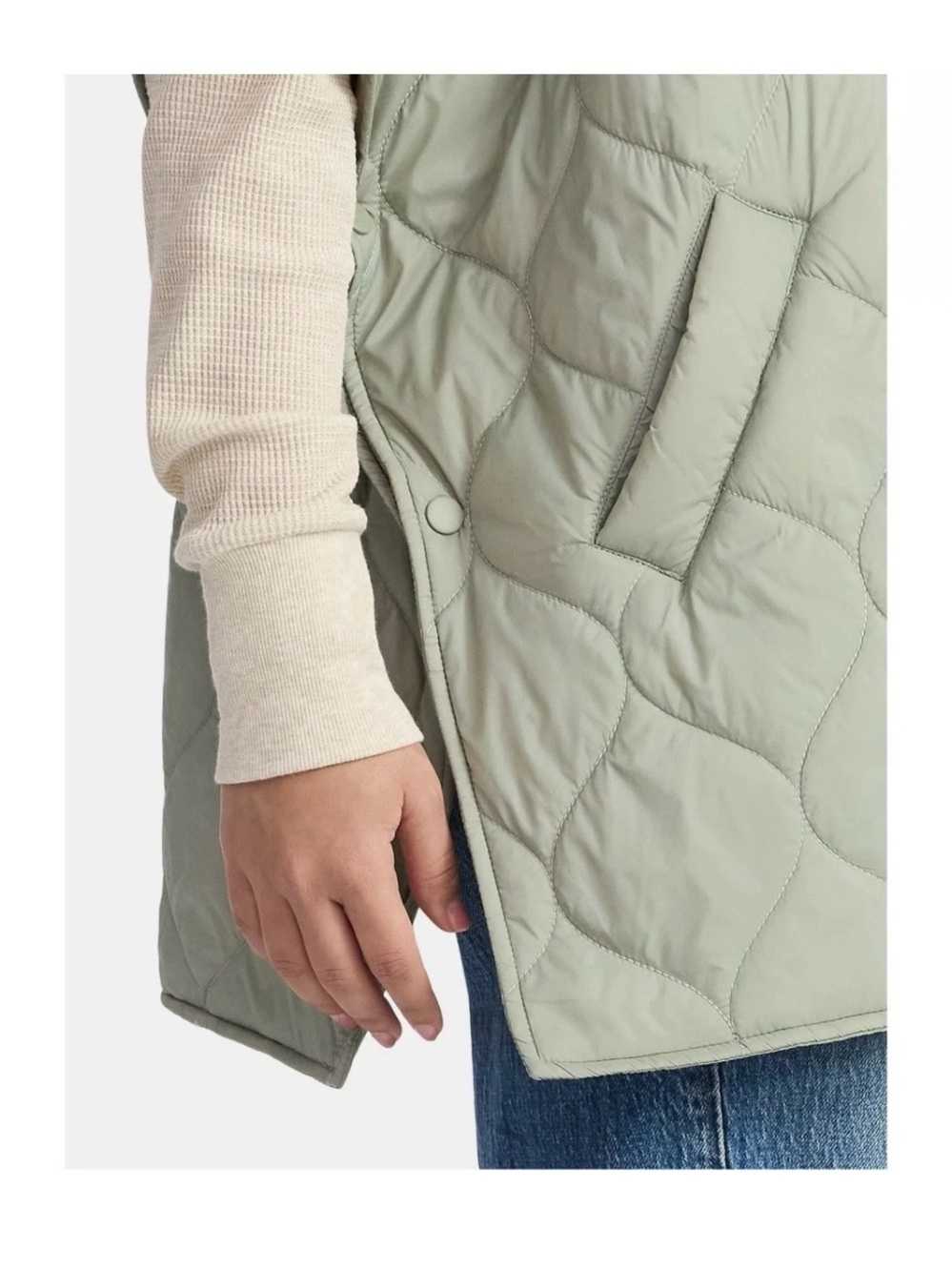 NWT Time and Tru Green Quilted Cape Puffer Poncho Jacket with Free Hat - Picture 5 of 8